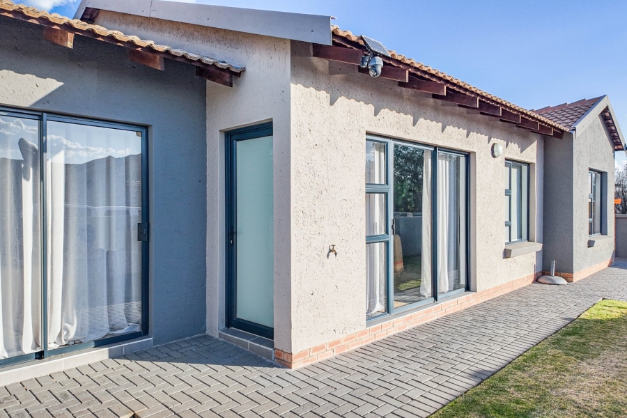 3 Bedroom Property for Sale in Groenvlei Sh Free State